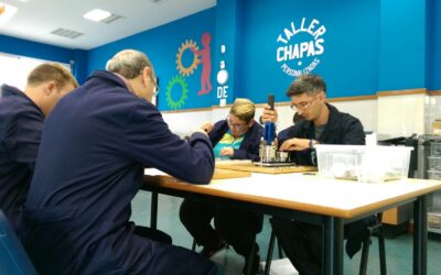 Upacesur pone en marcha un taller pre-laboral de fabricación de chapas en sus centros de Jerez y Trebujena