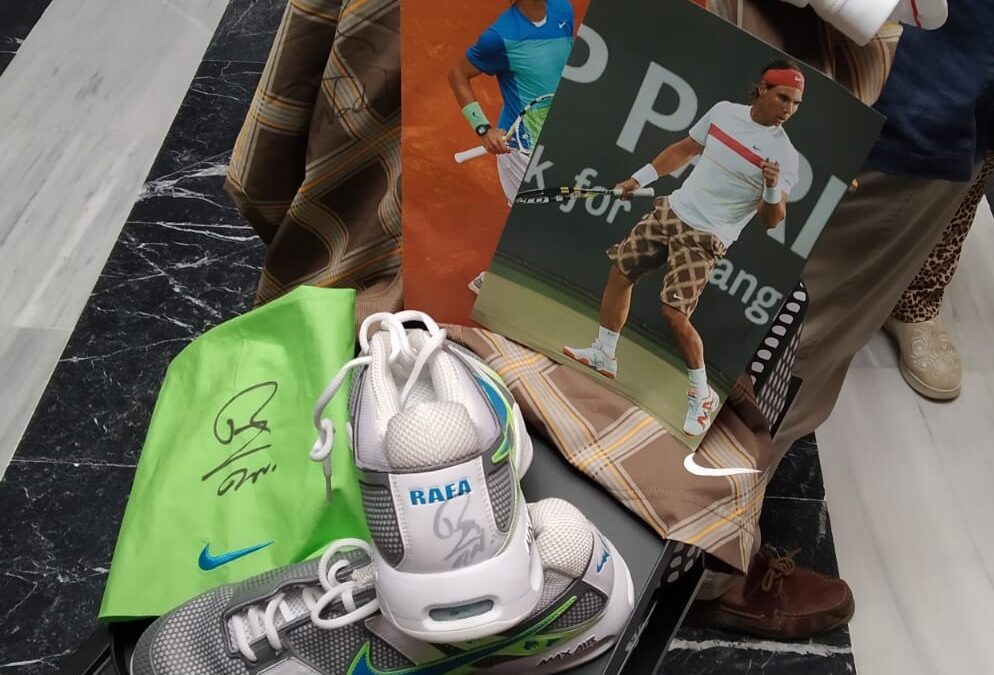 Upacesur subastará material deportivo firmado por Rafa Nadal en una cena solidaria el próximo 17 de junio